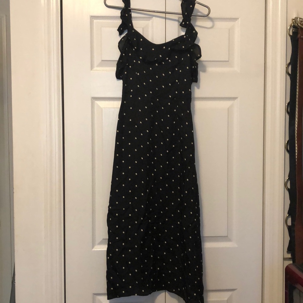 POLKA DOT MIDI DRESS 🖤